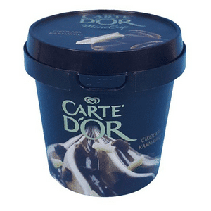 ice cream carte dor cup with spoon lid