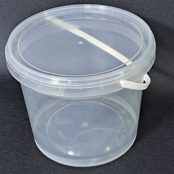 DYK3920: 1 Gallon Plastic Clear Buckets with Lids